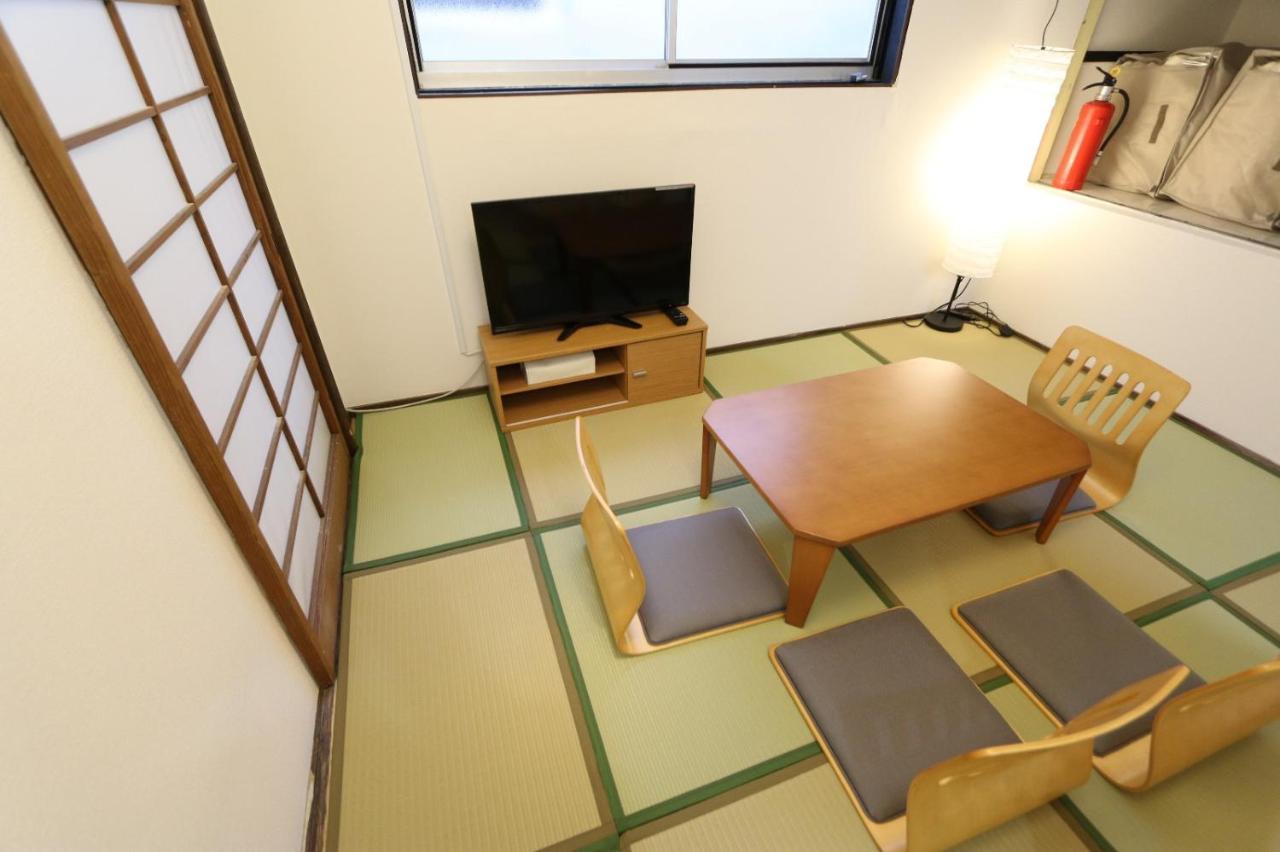 Downtown Area Shinsaibashi Japanese House 11ppl Debby1 Casa de férias Osaka